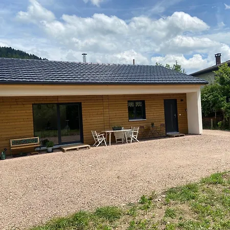 Coquette Maison Neuve De Plain Pied Au Coeur Des Hautes Vosges, Vakantiehuis *